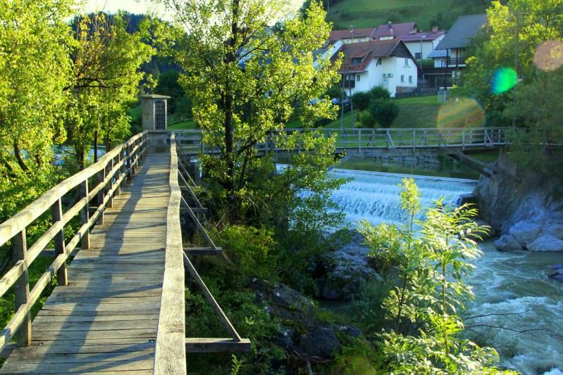 Hudičeva brv v Puštalu